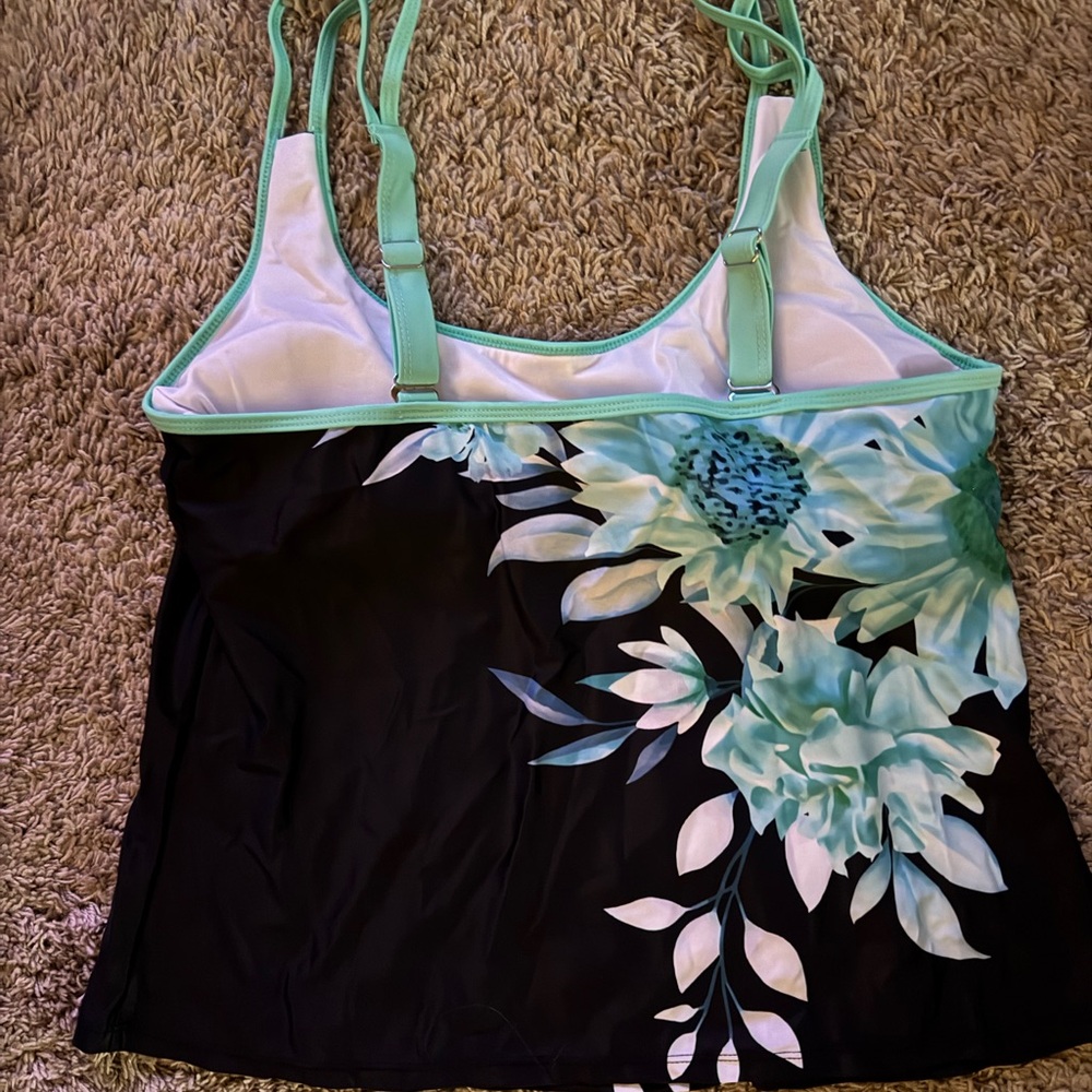 Women’s Black & Aqua Floral Tankini Swim Top and Shorts Size XL - Picture 4 of 6